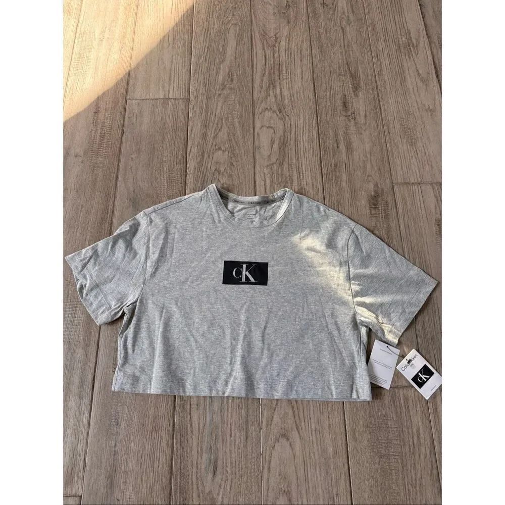 Calvin Klein Gray Crop Top XS
